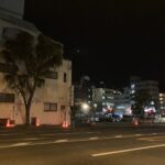 バス停のベンチ。夜風は気持ちいいけれど。。 #3568