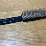 ヘアブラシを掃除。生活の質を上げよう。 #3575